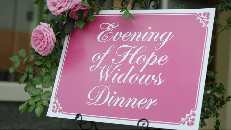 Adriane Hunter Hosts Annual Evening of Hope Widows Christmas Dinner in Huntsville